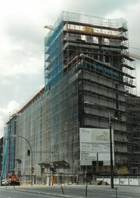 Gebäude-Warschauerstr.jpg Bibliothek, Warschauerstr.