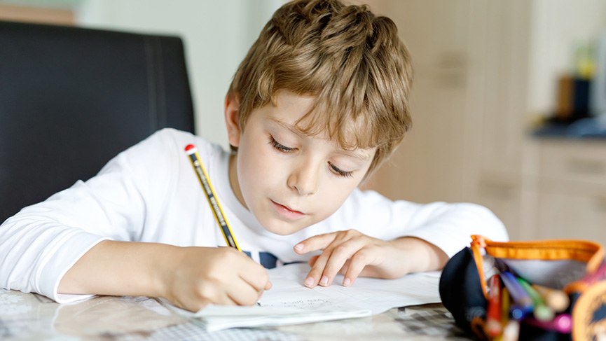 Sind Hausaufgaben und Lückentexte sinnvoll?