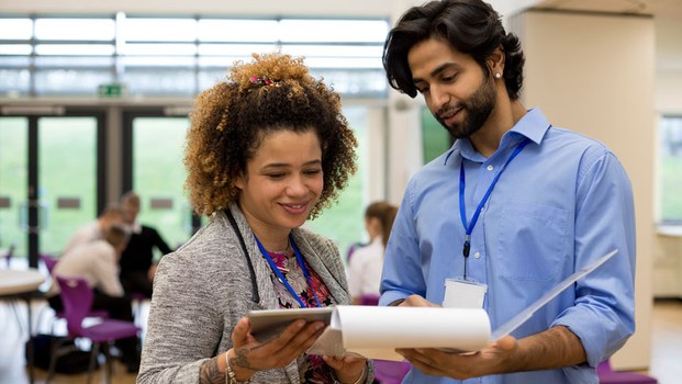 OECD-Bericht und Schulpreis: Bildung auf dem Prüfstand